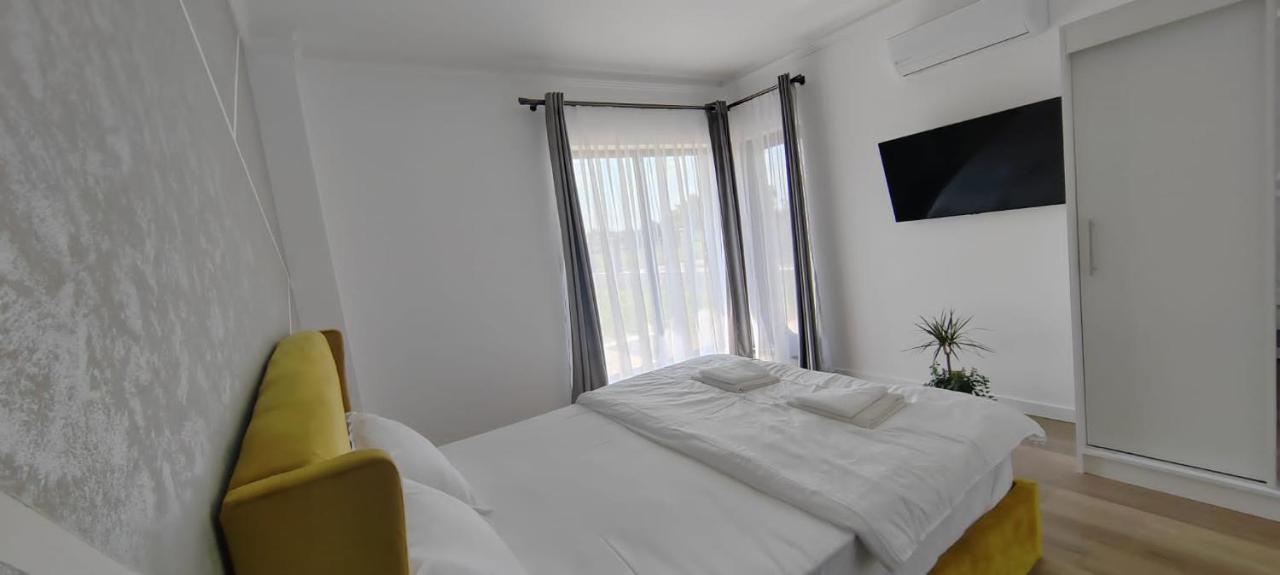 Casira Guesthouse Сінмартін Екстер'єр фото